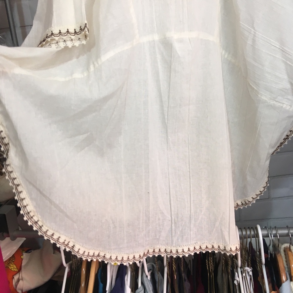 Plus size  tunic - Picture 4 of 5